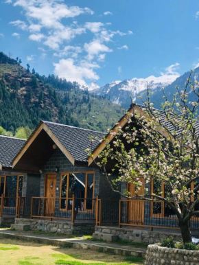 Winterfell The Stay, Unique River Front Resort